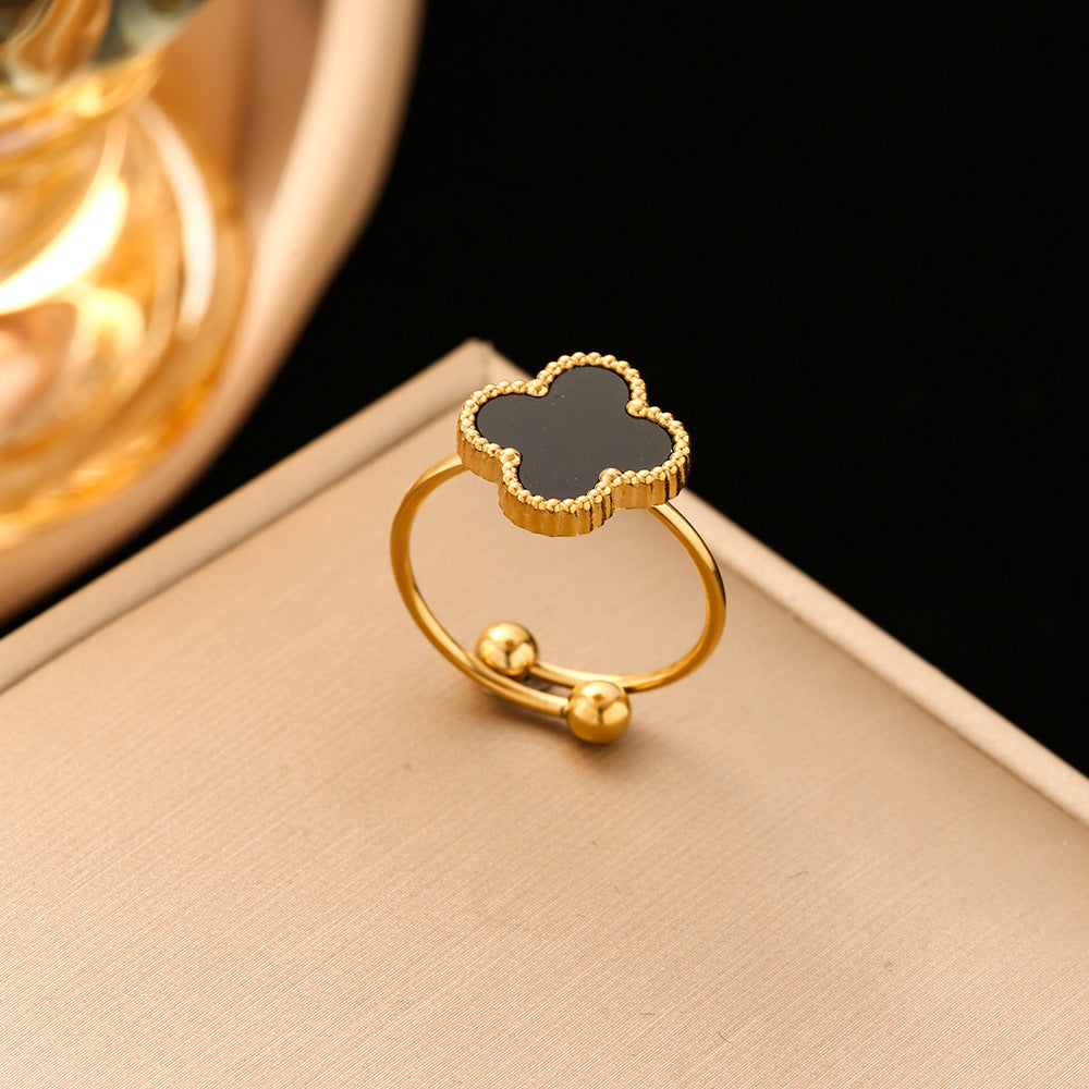 Clover-Ring